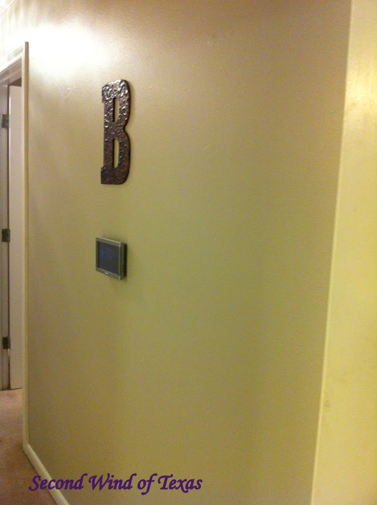 s16